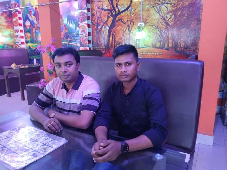 বনশ্রীতে স্বর্ণ ডাকাতি মামলায় গ্রেপ্তার আমিনুল ছাত্রলীগের নেতা, আর সুমন শ্রমিক দলের সদস্য। - image